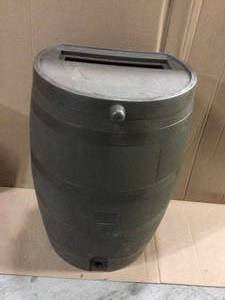 lot 89 image: WATER DRUM