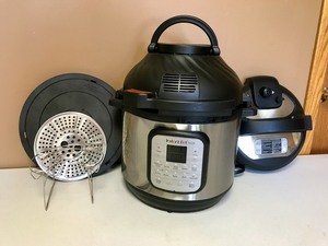 Instant Pot - Electric Pressure Cooker & Air Fryer