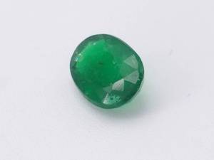 lot 26A image: .75 Carat Natural Rich, Green Emerald Gemstone