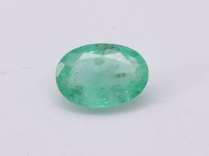 lot 26C image: .95 Carat Natural Colombian Emerald Gemstone