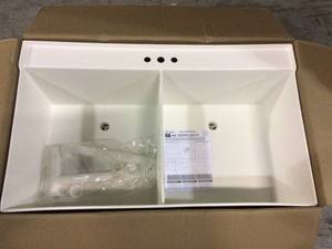 lot 48 image: Mustee 40-in x 24-in 2-Basin White Wall Mount Utility Tub with Drain &nbspCustomer Returns See Pictures