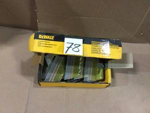 lot 78 image: DEWALT 3-14 in. x 0.131 in. Galvanized Metal Framing Nails 2000 per Box &nbspCustomer Returns See Pictures