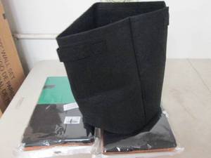 lot 31 image: 24 packs of fabric growing pots ...