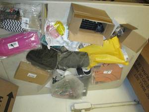 lot 37 image: box of musc ...