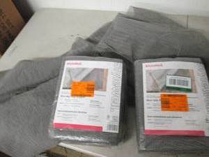 lot 56 image: 3 style well non slip rug grippers ...