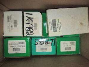 lot 146 image: box of 10 nuts, bolts, washers scre...