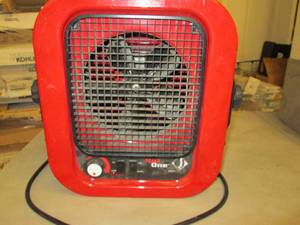 lot 156 image: the hot one electric heater ...