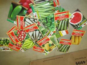 lot 197 image: lot of 25 vegetable seeds ...