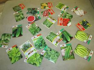 lot 200 image: lot of 25 vegetable seeds ...