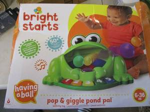 Bright Starts Pop and Giggle Pond P...