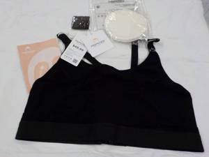 Mom Cozy size L Hands Free Pumping ...