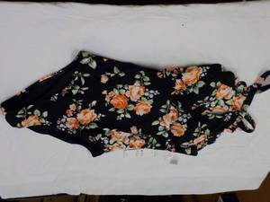 CupShe size S Swimsuit...