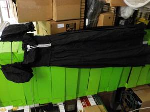 R Yiposha Dress size L...