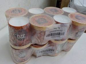 16 Tubs Halo Top Peanut Buter Cup I...