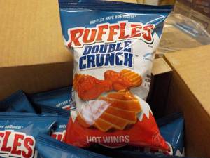 Case of Double Crunch Hot Wings Chi...