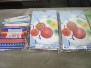 Party Dcor & Table Coverings...