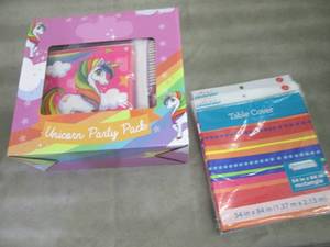 Unicorn Party Pack & Table Covering...
