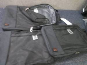 3 Swiss Tech Mesh Zip Pouches...