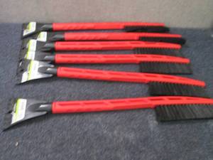 6- 24 inch IcescraperSnow Brushes...