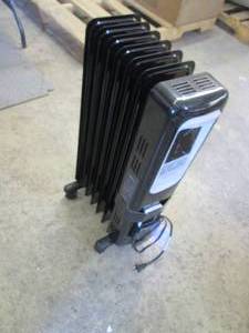 New Pelonis Oil Filled Heater w Re...