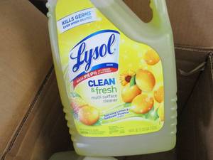 2 - 144 oz Bottles Lysol Clean & F...