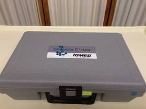 lot 28 image: Iomed Phoresor II PM700 Auto Dose Controller - Working Condition
