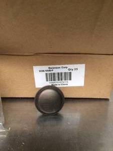 lot 52 image: Huge Lot Of Berenson Traditional Advantage One Verona Bronze Rimmed Cabinet Drawer Knobs 9336-10VB-P