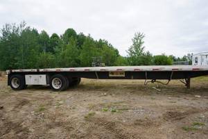 lot 2 image: 2000 Utility 48 Semi Flat Bed Trailer Reserve is $5,000