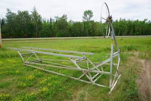 lot 7 image: Vibo Lifts Aluminum Cantilever Pontoon Boat Lift