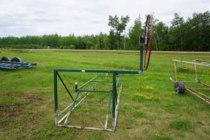 lot 10 image: EZ Roll Model B1500 Pontoon Lift