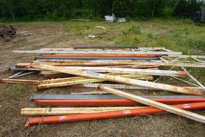 lot 44 image: Large Lot of Pallet Racking