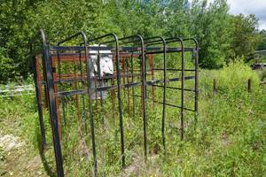 lot 20 image: 8 Cargo Trailer Frame