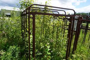 lot 22 image: 8 Cargo Trailer Frame