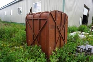 lot 36 image: Metal Deer Stand Hunting Blind Molding For Fabrication