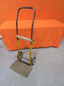 lot 46 image: 2 Wheel Hand Cart