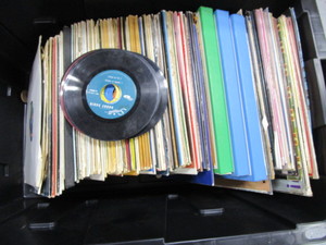 lot 132 image: Records
