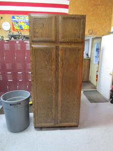 lot 143 image: Cabinet 36x24x84