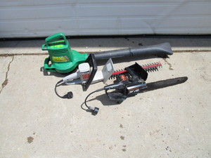 lot 90 image: Electric Chainsaw, Leaf Blower & Hedge Trimmer