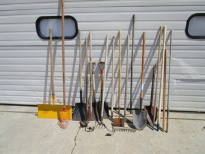 lot 95 image: Hand Tools