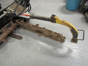 lot 13 image: 4 Bobcat Trencher