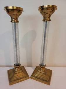 lot 16 image: Lovely Candlestick Holder Pair & Asian Dish Offering