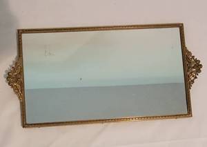lot 22 image: Brass-Tone Styling