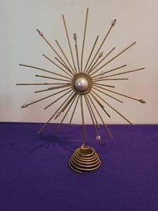 lot 53 image: Decorative Grouping