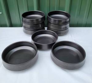 lot 219 image: Shungyo Oven-Proof Japanese Serving Set