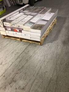 lot 26 image: Assorted Of Home Decorators Collection  Water Resistant Laminate Flooring (20 boxes total) mix lot