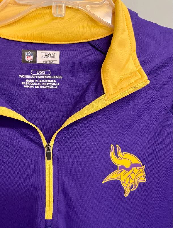 lot 15 image: NFL Minnesota Vikings Womens 14 Long Sleeved Shirt Size L