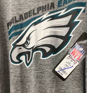 lot 19 image: PHILADELPHIA EAGLES Mens NFL Dri-Fit Shirt Size M