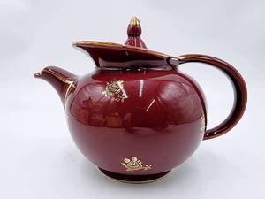 lot 06 image: Vintage Hall China Windshield Mauve - 6 Cup Teapot with Gold Trimmed Flowers Roses