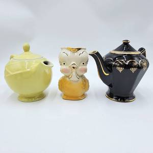 lot 19 image: The Vintage Tea Party Trifecta