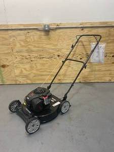 lot 12 image: MURRAY 20 in. 125 cc Briggs & Stratton Gas Walk Behind Push Mower